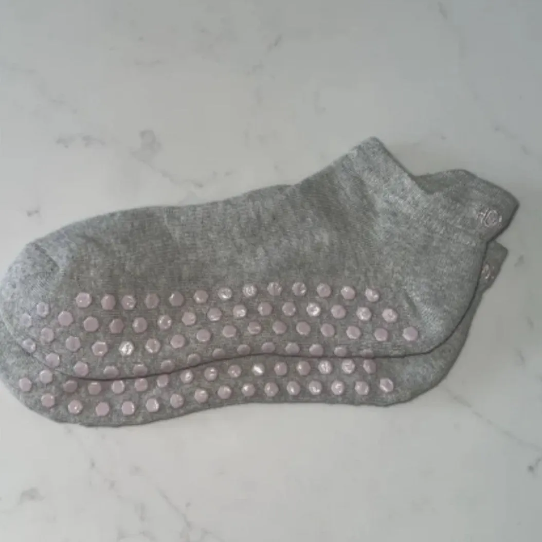 Ankle Grip Socks (Barre / Pilates)