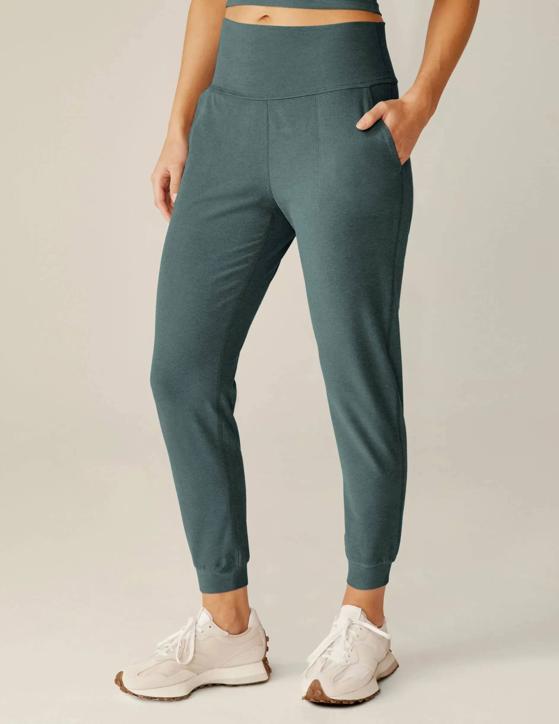 Beyond Yoga Spacedye Midi Jogger - Storm Heather