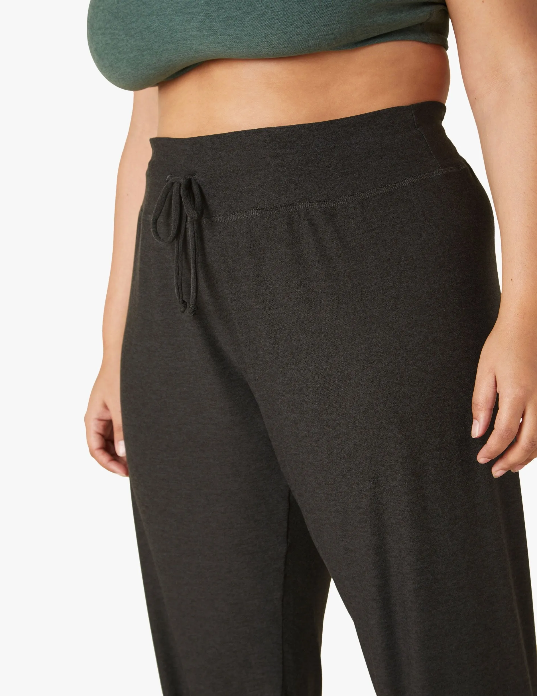 Featherweight Lounge Around Midi Jogger