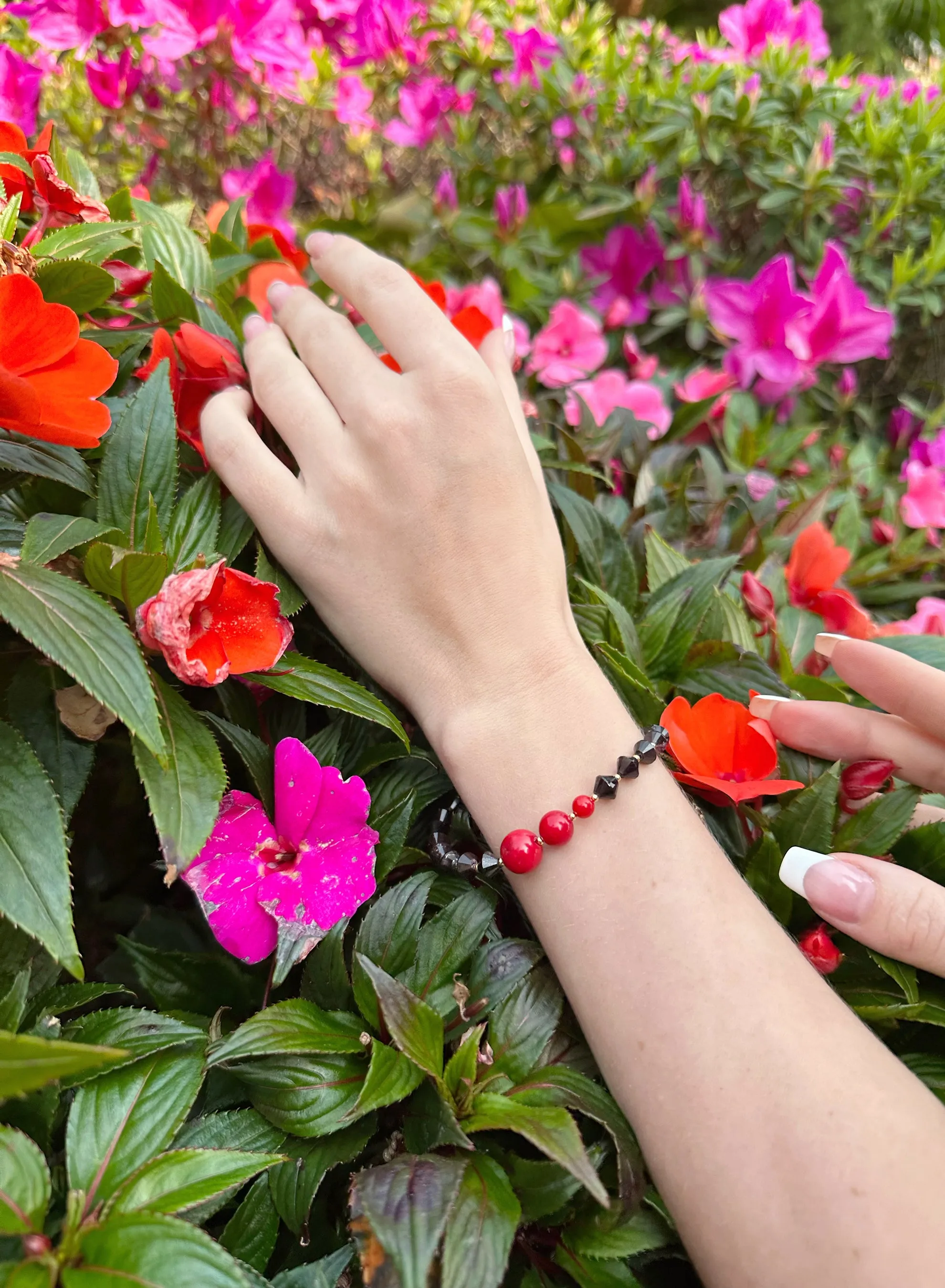 Natural Garnet with Red Coral Adjustable Bracelet JB002