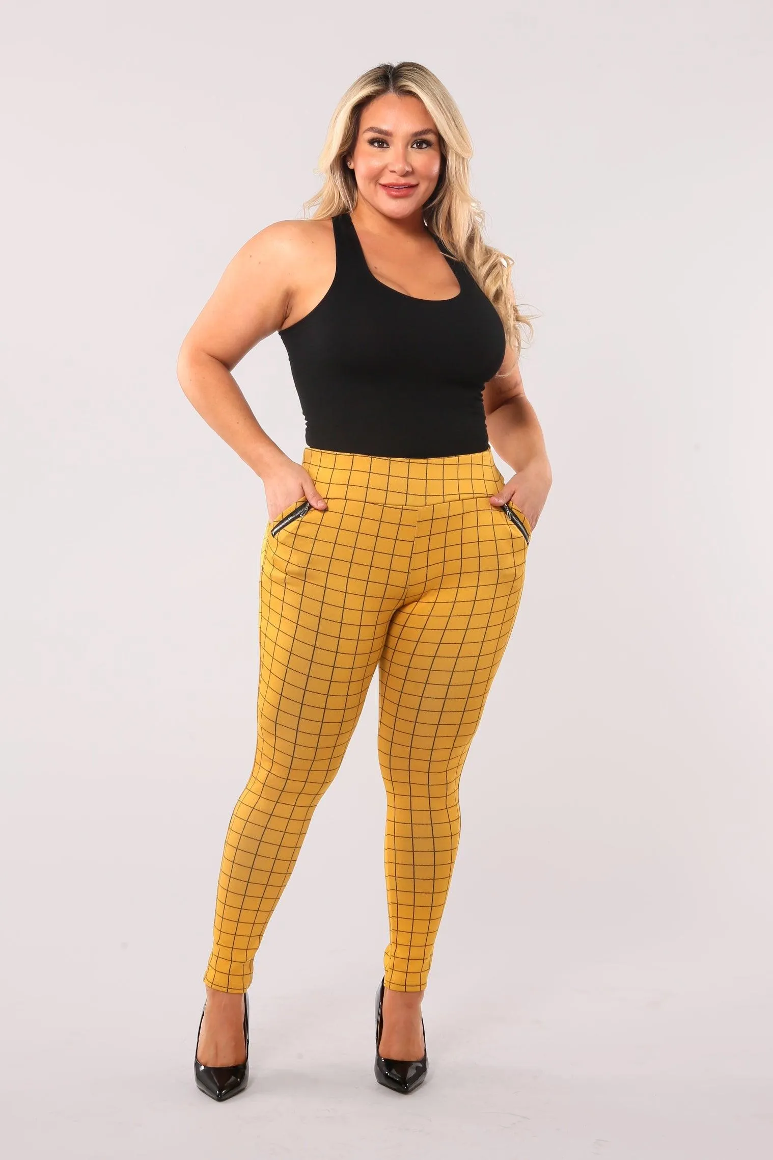 Plus Size Treggings With Zipper Pocket Trim - Mustard & Black Plaid